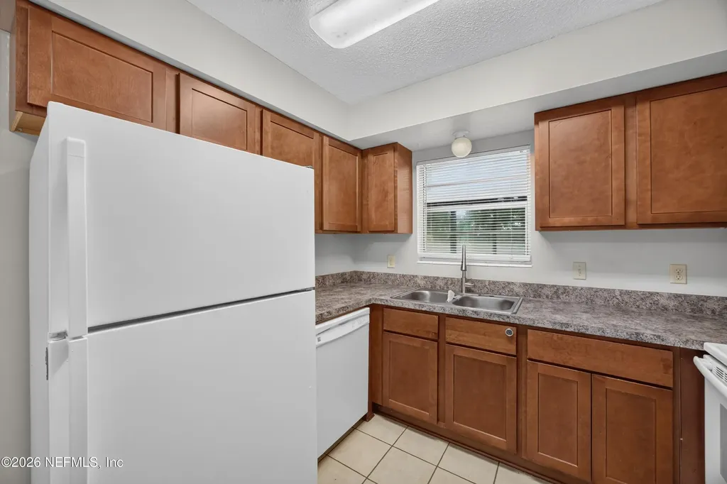 12351 Condor Drive Jacksonville FL 32223