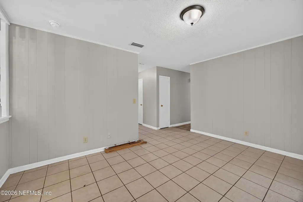 12351 Condor Drive Jacksonville FL 32223