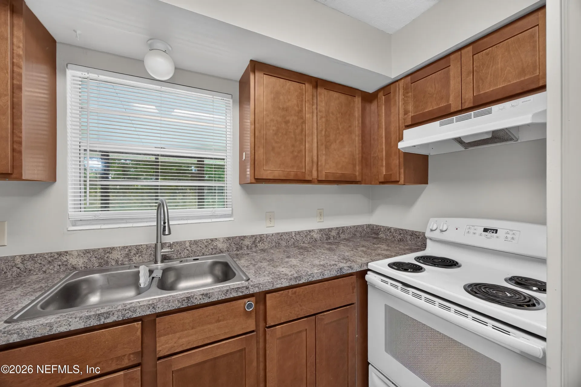 12351 Condor Drive Jacksonville FL 32223