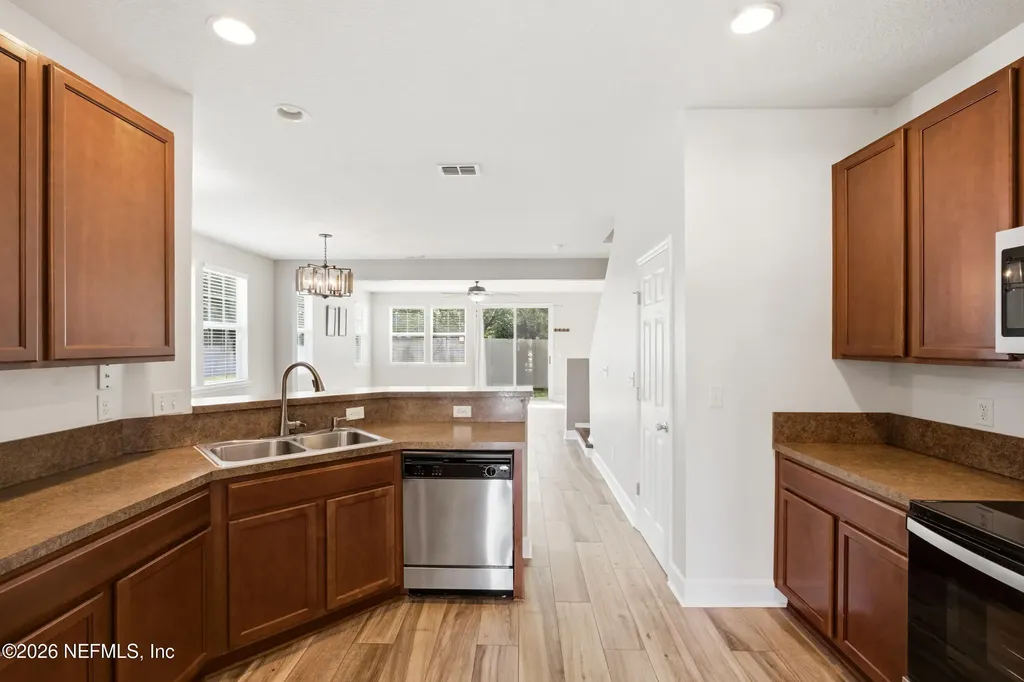 5988 Bartram Village Drive Jacksonville FL 32258