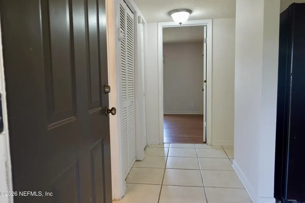 355 Monument Road Jacksonville FL 32225
