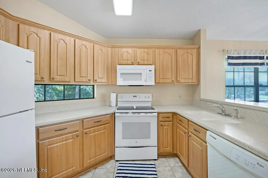 7594 Baymeadows Circle W Jacksonville FL 32256