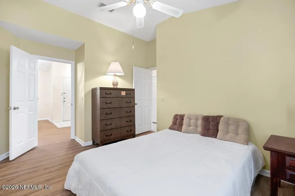 7594 Baymeadows Circle W Jacksonville FL 32256