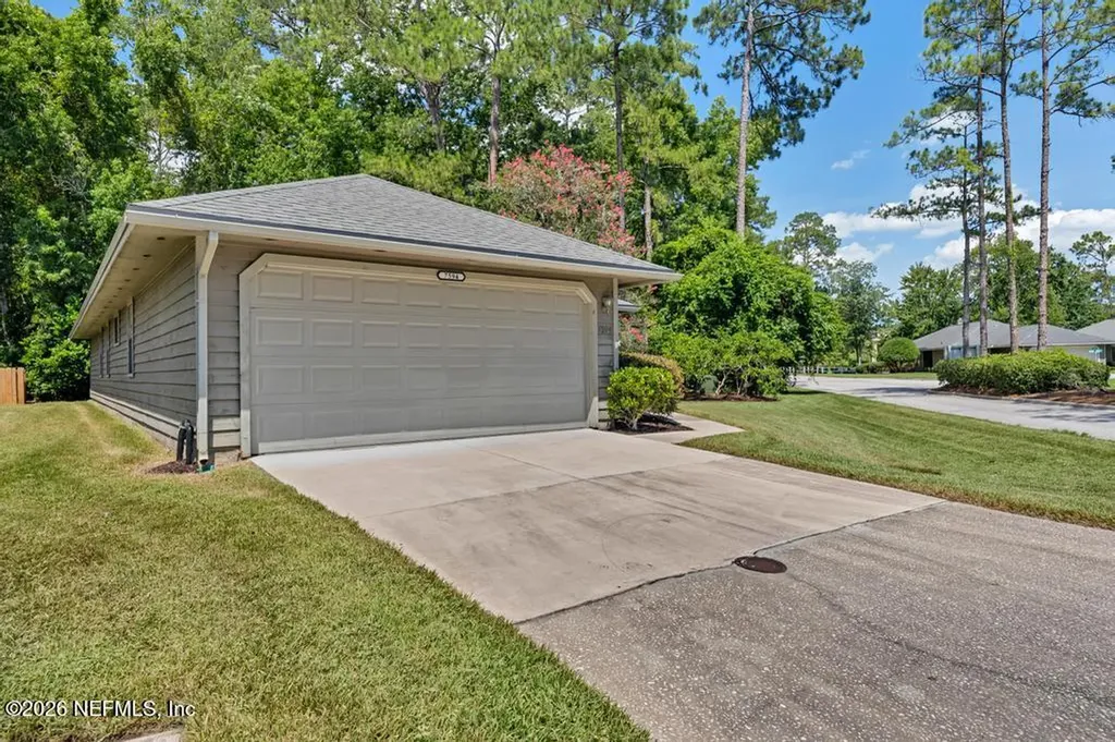 7594 Baymeadows Circle W Jacksonville FL 32256