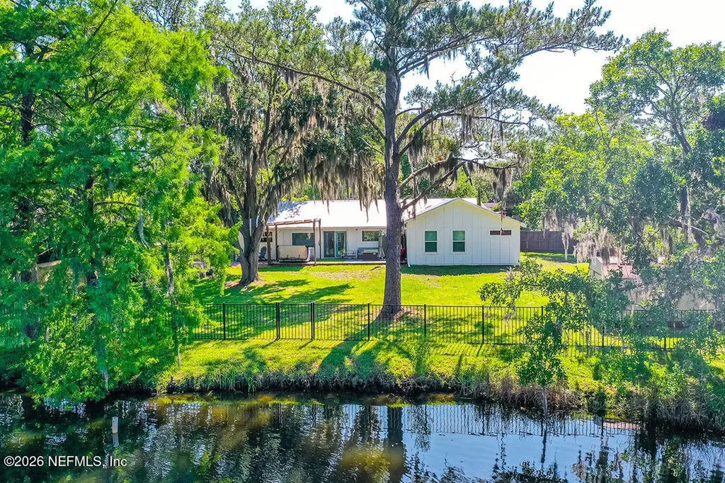 180 Cockatiel Drive Jacksonville FL 32225