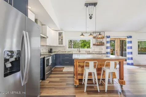 180 Cockatiel Drive Jacksonville FL 32225