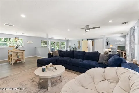 3959 Doctors Lake Drive Orange Park FL 32065