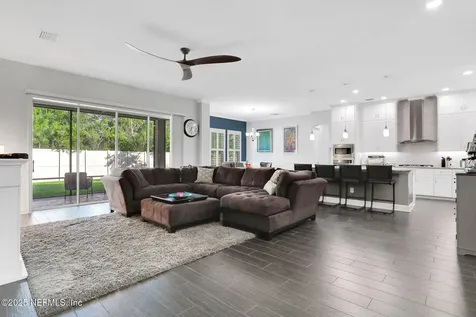 195 Manor Lane St. Johns FL 32259