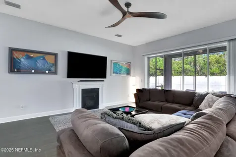 195 Manor Lane St. Johns FL 32259