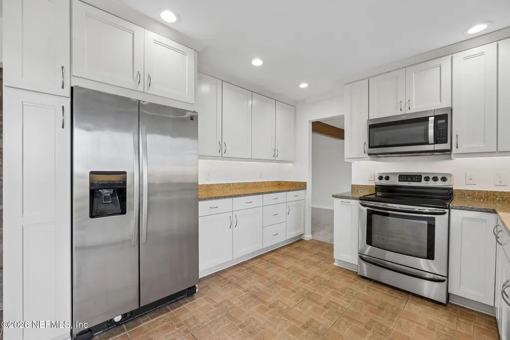 4767 Marsh Hammock Drive E Jacksonville FL 32224