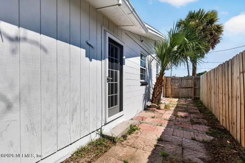 6326 Regiment Drive Jacksonville FL 32277