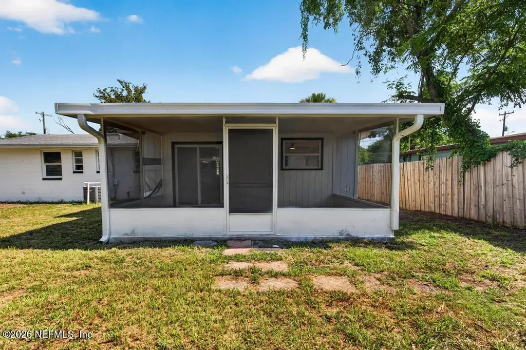 6326 Regiment Drive Jacksonville FL 32277