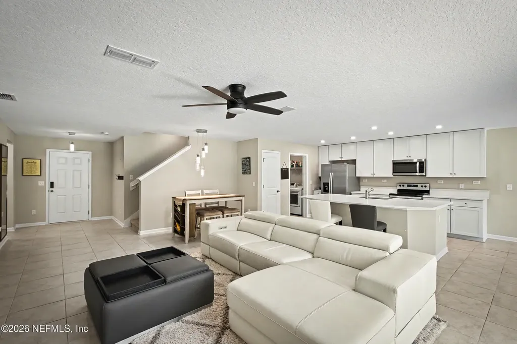 4948 Big Pine Drive Jacksonville FL 32218