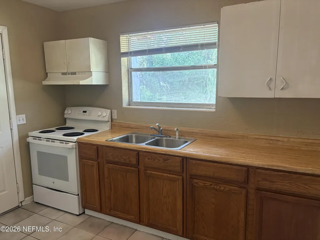 6912 Corday Road Jacksonville FL 32208