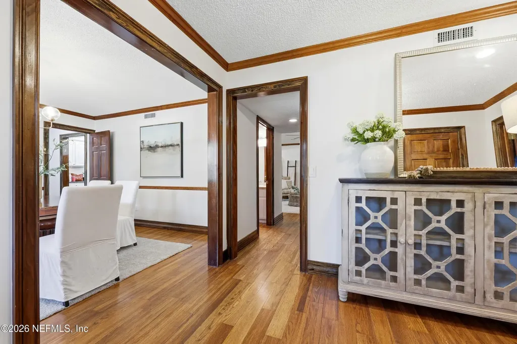 4457 Barrington Oaks Drive Jacksonville FL 32257