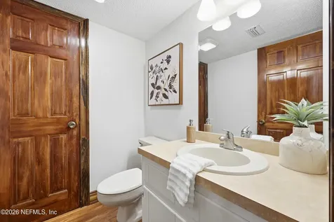 4457 Barrington Oaks Drive Jacksonville FL 32257