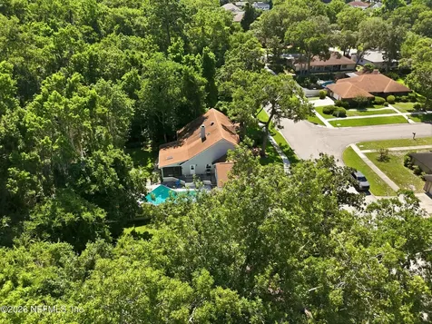 4457 Barrington Oaks Drive Jacksonville FL 32257