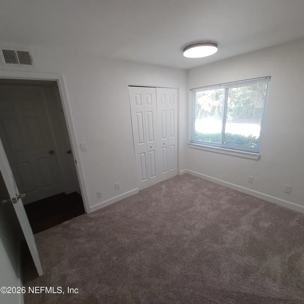 3918 La Mirada Drive N Jacksonville FL 32217