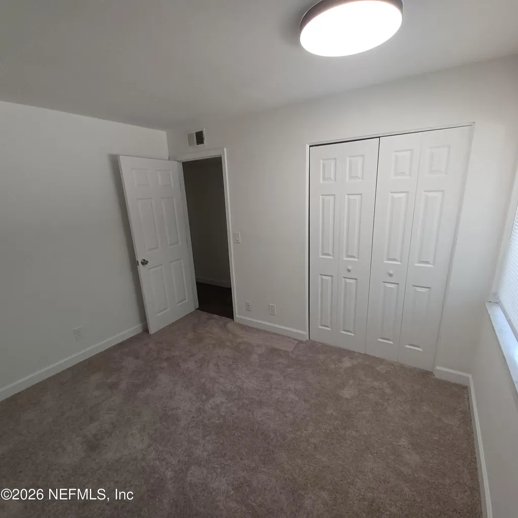 3918 La Mirada Drive N Jacksonville FL 32217