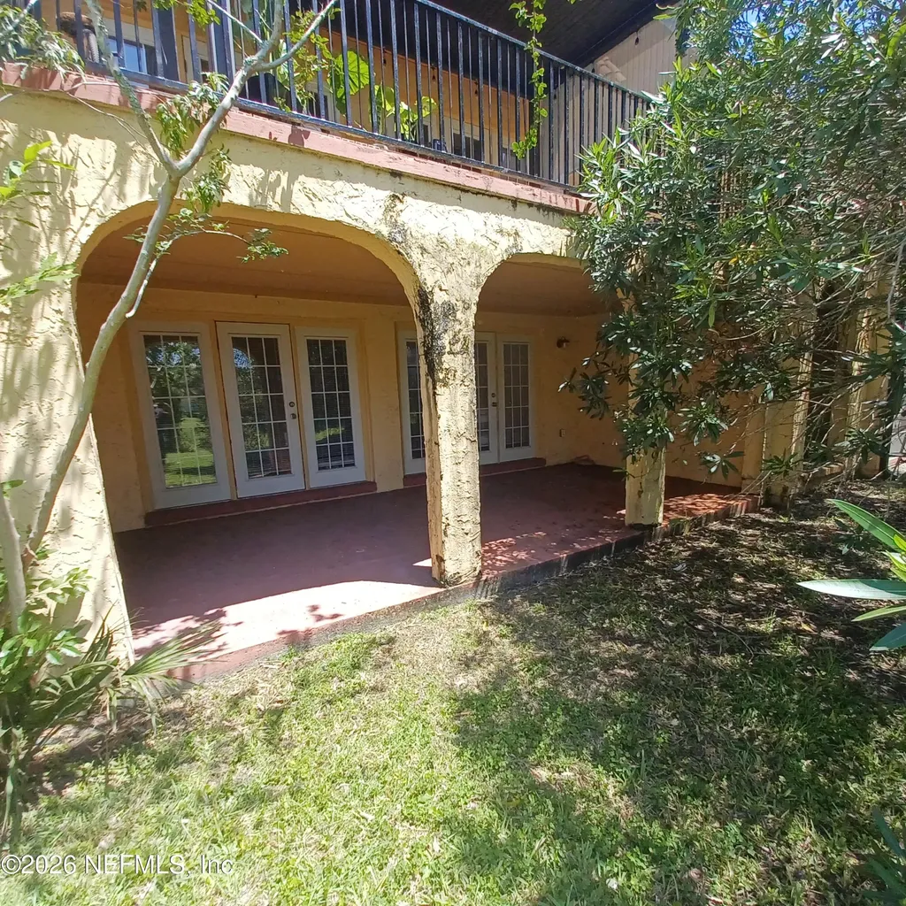 3918 La Mirada Drive N Jacksonville FL 32217