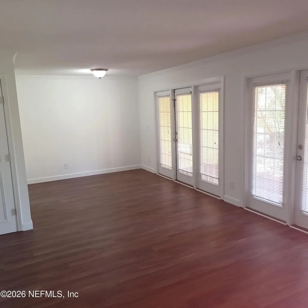 3918 La Mirada Drive N Jacksonville FL 32217