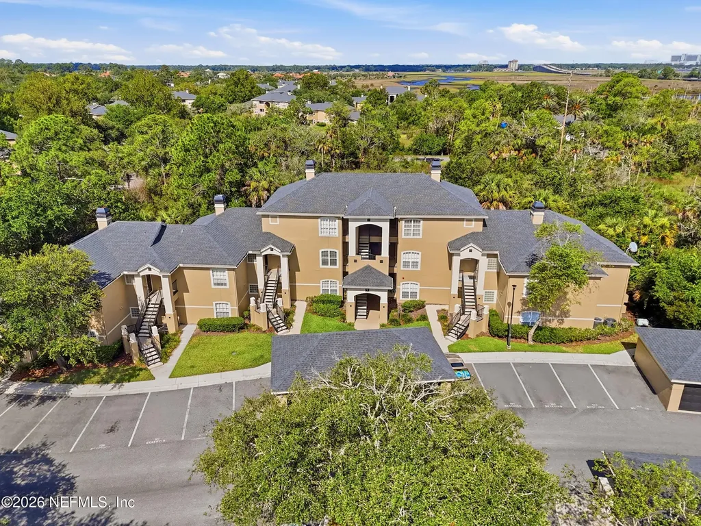 1701 The Greens Way Jacksonville Beach FL 32250
