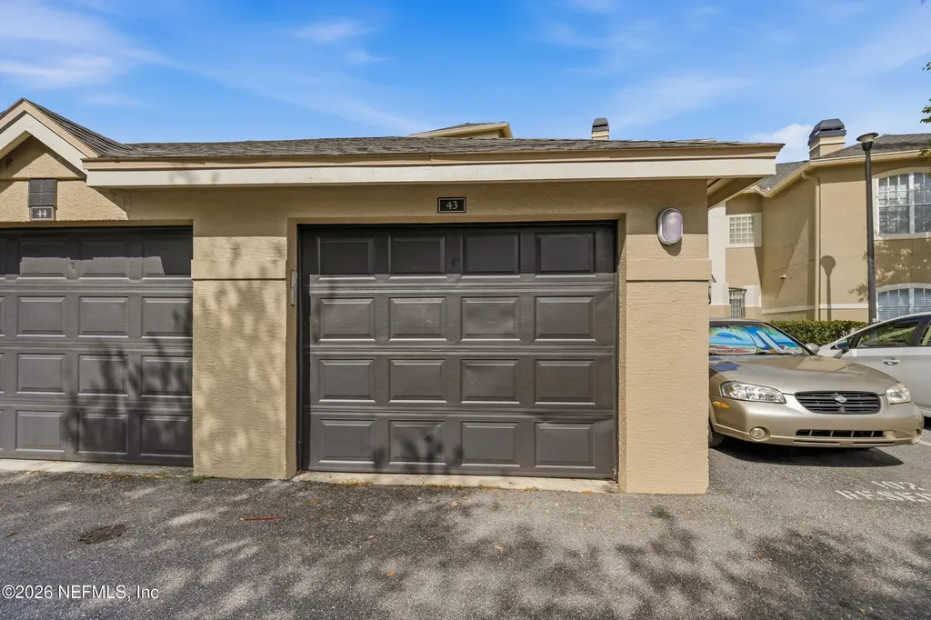 1701 The Greens Way Jacksonville Beach FL 32250
