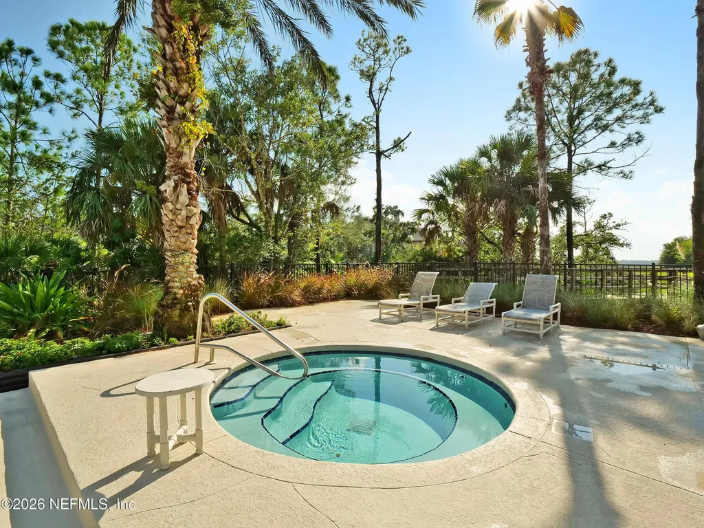 1701 The Greens Way Jacksonville Beach FL 32250