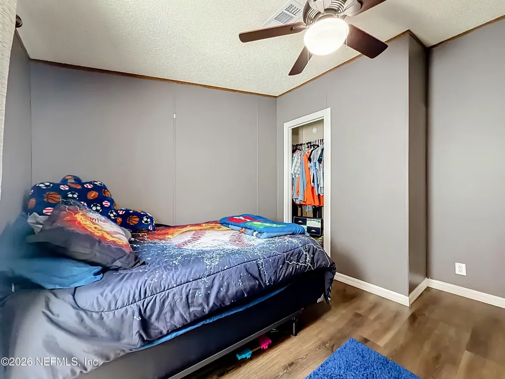 24390 NE 127th Ave Avenue Fort Mccoy FL 32134