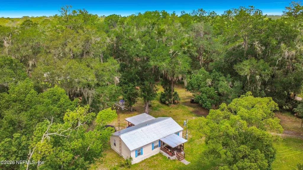 24390 NE 127th Ave Avenue Fort Mccoy FL 32134