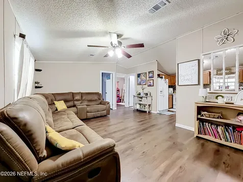 24390 NE 127th Ave Avenue Fort Mccoy FL 32134