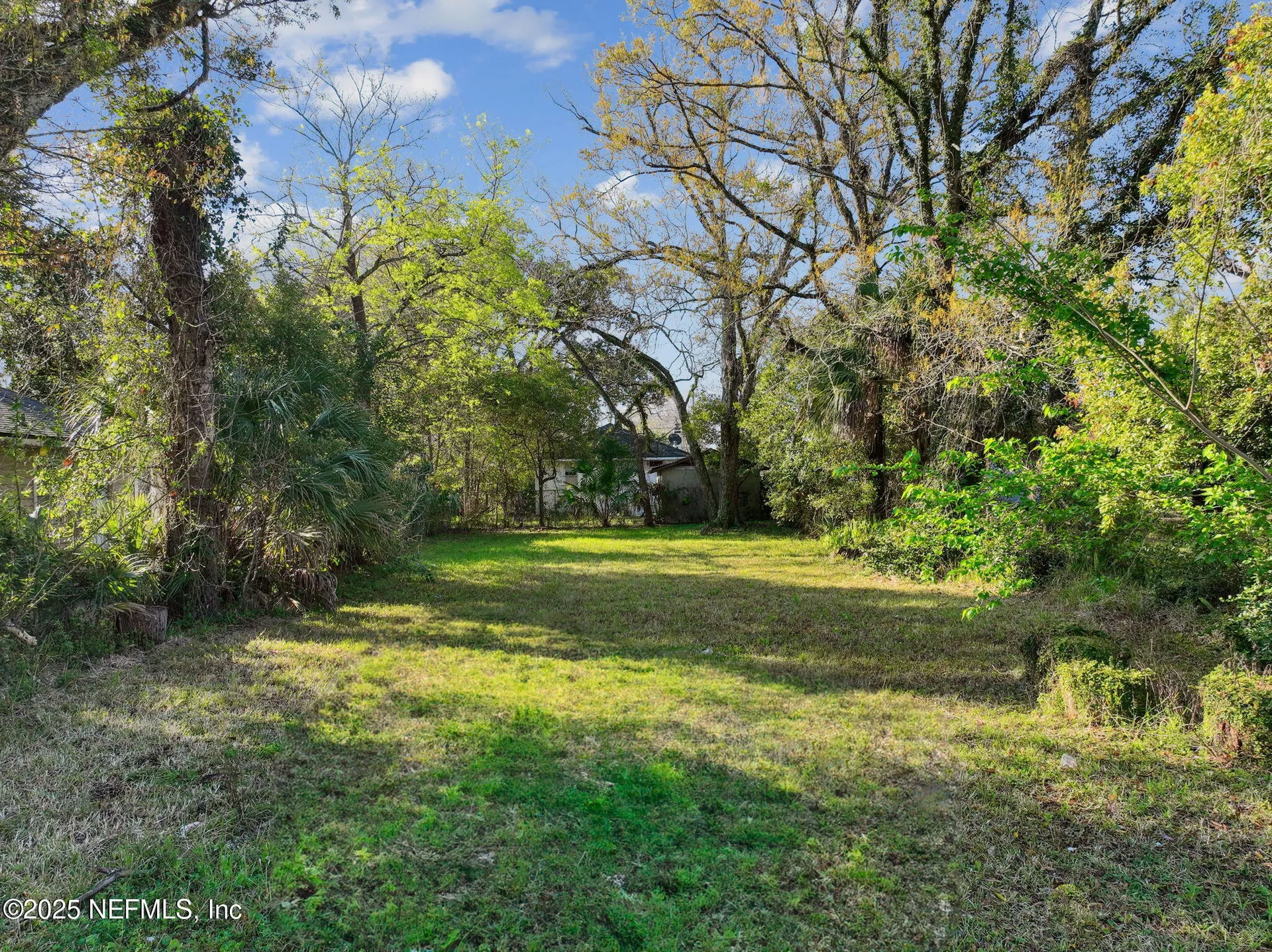1572 W 7th Street W Jacksonville FL 32209