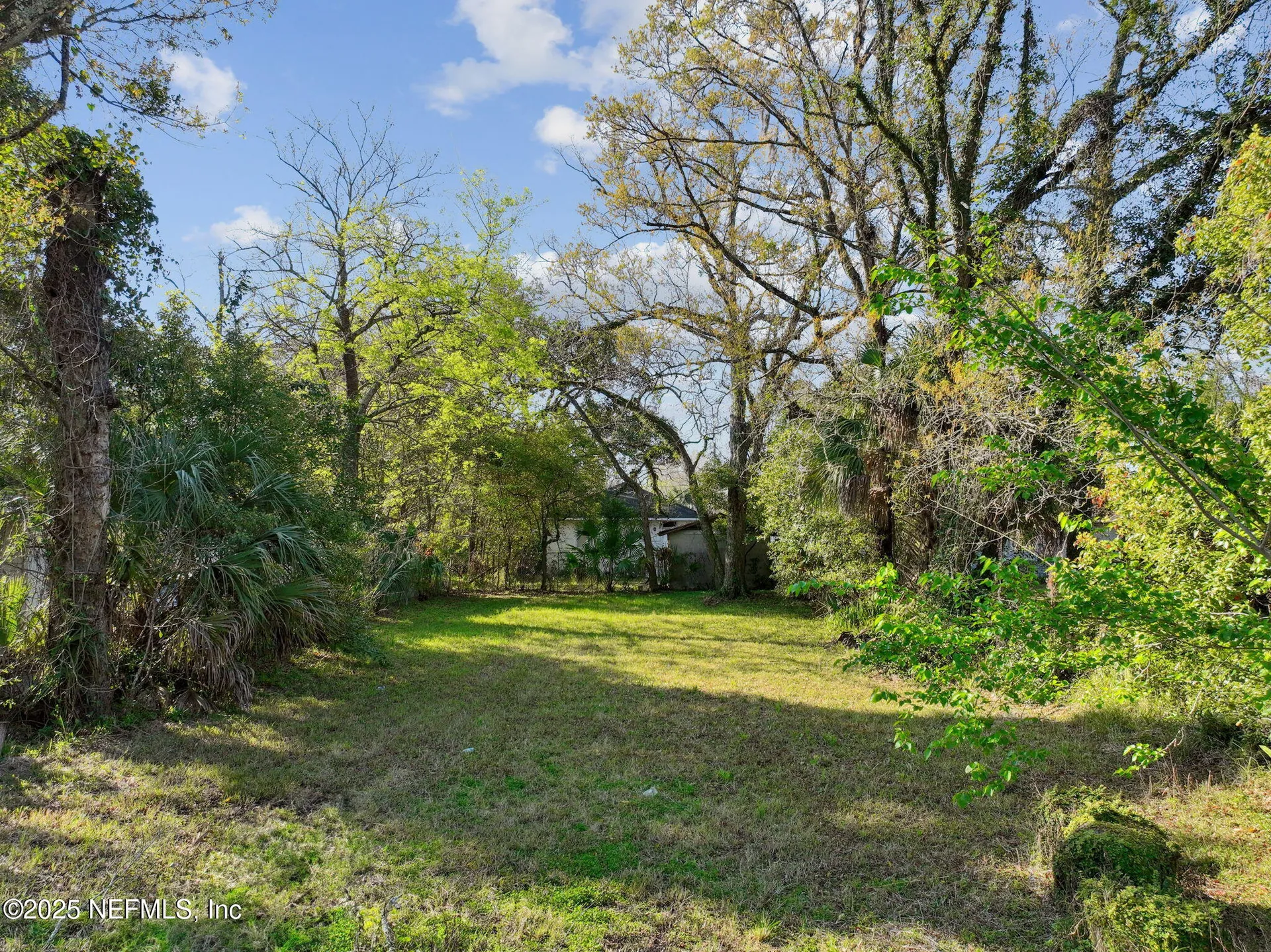 1572 W 7th Street W Jacksonville FL 32209