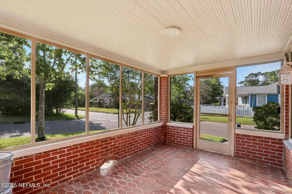2939 Remington Street Jacksonville FL 32205
