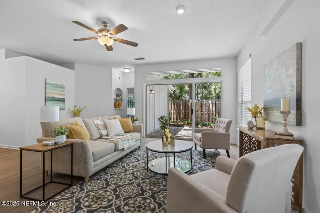 2019 Village Lane Fernandina Beach FL 32034