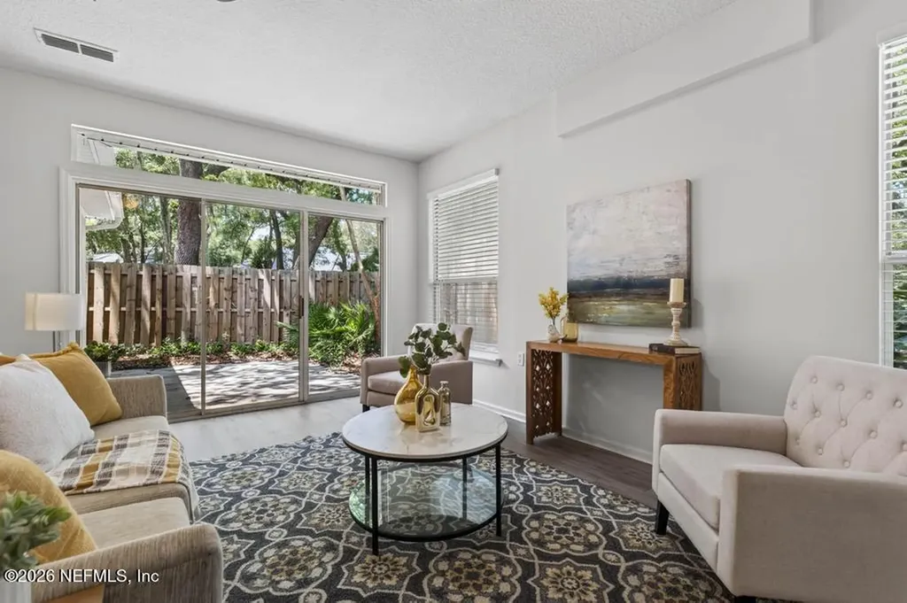 2019 Village Lane Fernandina Beach FL 32034