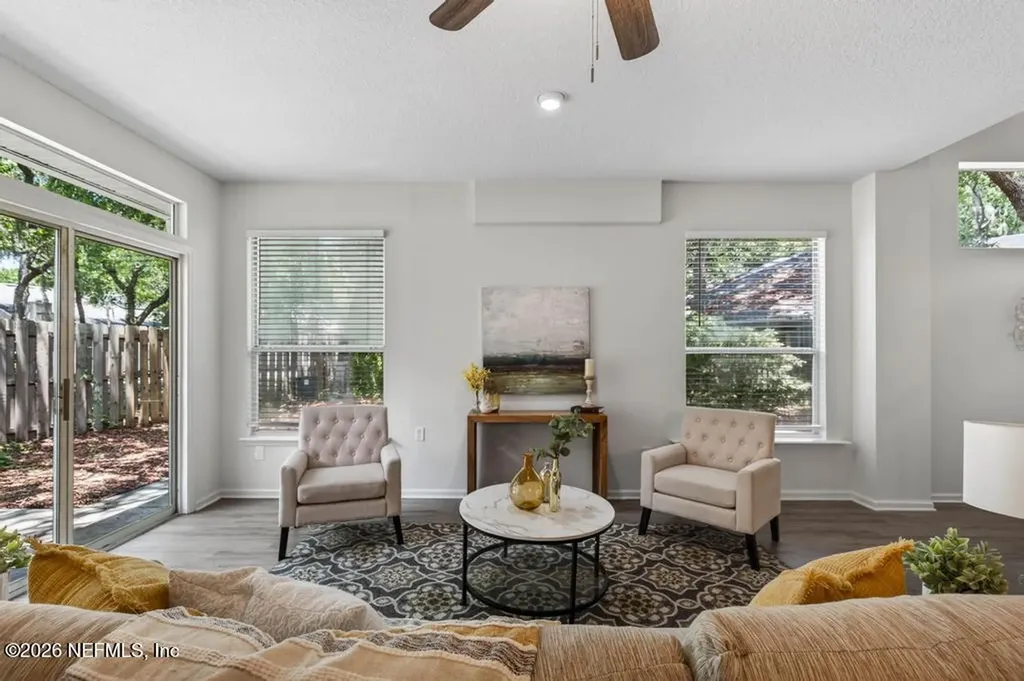 2019 Village Lane Fernandina Beach FL 32034