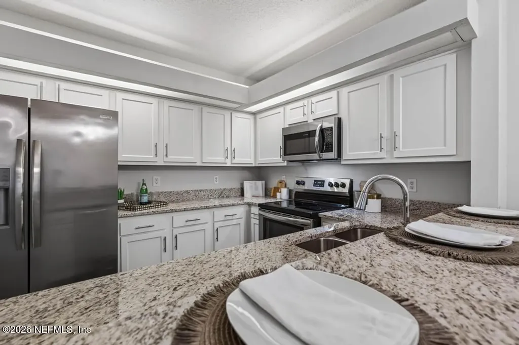 2019 Village Lane Fernandina Beach FL 32034