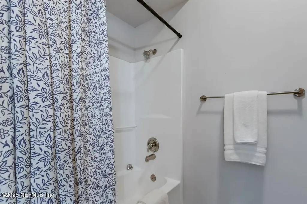 2019 Village Lane Fernandina Beach FL 32034