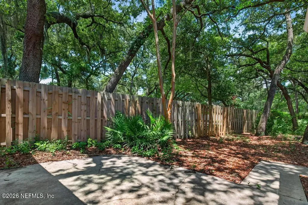 2019 Village Lane Fernandina Beach FL 32034