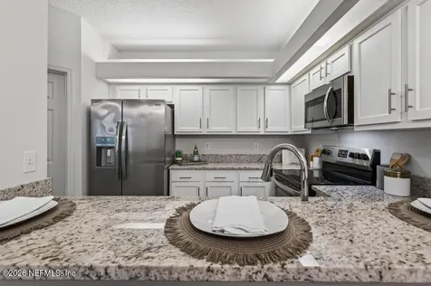 2019 Village Lane Fernandina Beach FL 32034