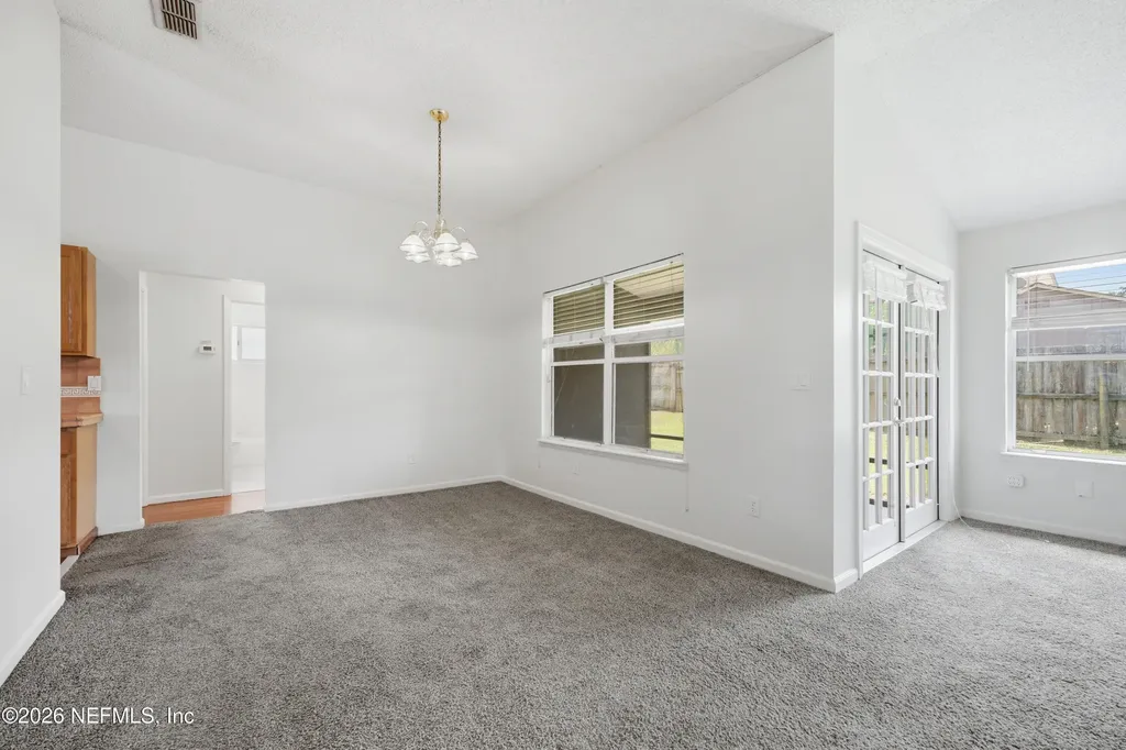 6112 Winding Bridge Drive Jacksonville FL 32277