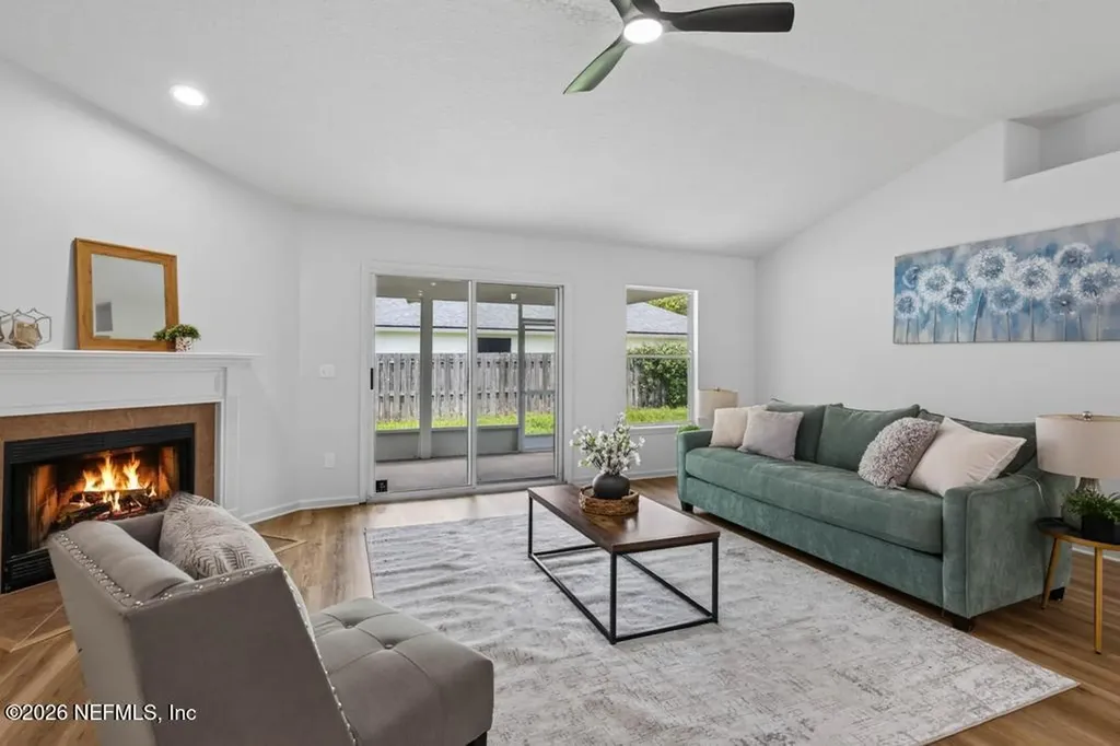4180 Chelsea Harbor Drive W Jacksonville FL 32224