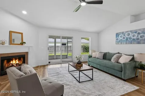 4180 Chelsea Harbor Drive W Jacksonville FL 32224