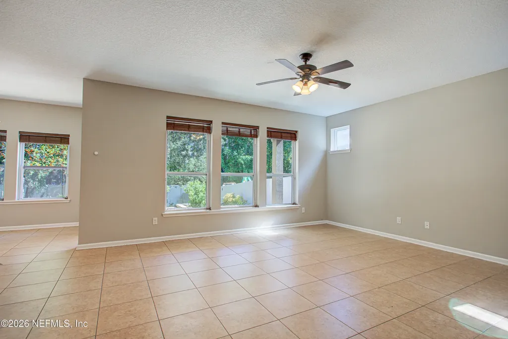 40 Howland Drive Ponte Vedra Beach FL 32081