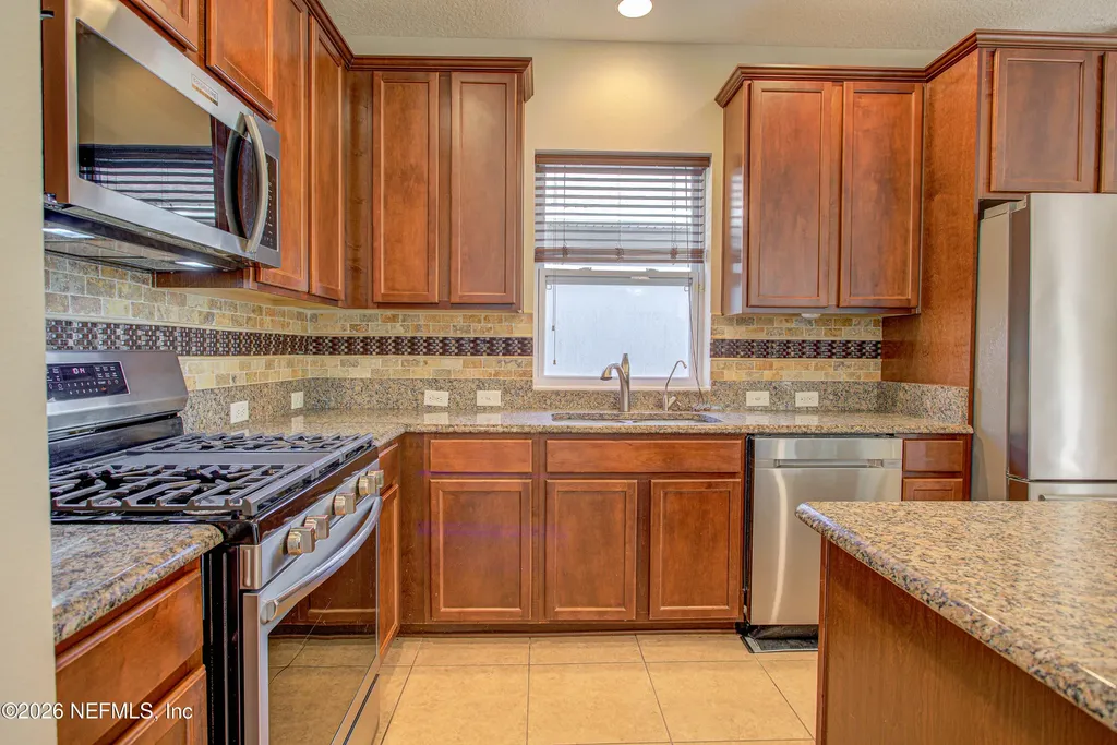 40 Howland Drive Ponte Vedra Beach FL 32081