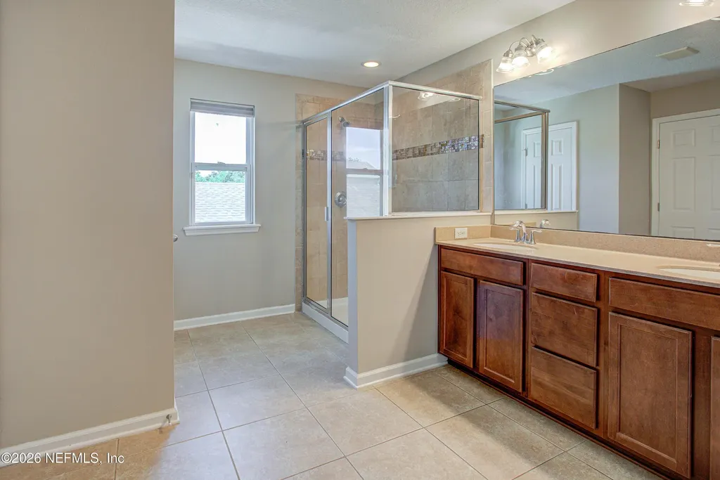 40 Howland Drive Ponte Vedra Beach FL 32081