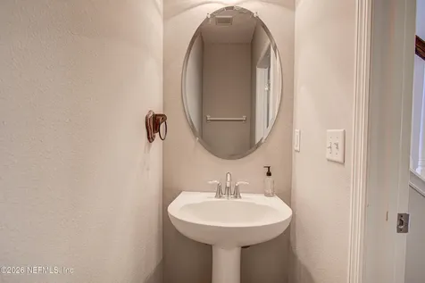 40 Howland Drive Ponte Vedra FL 32081