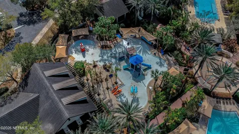 40 Howland Drive Ponte Vedra FL 32081