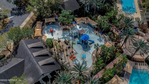 40 Howland Drive Ponte Vedra FL 32081